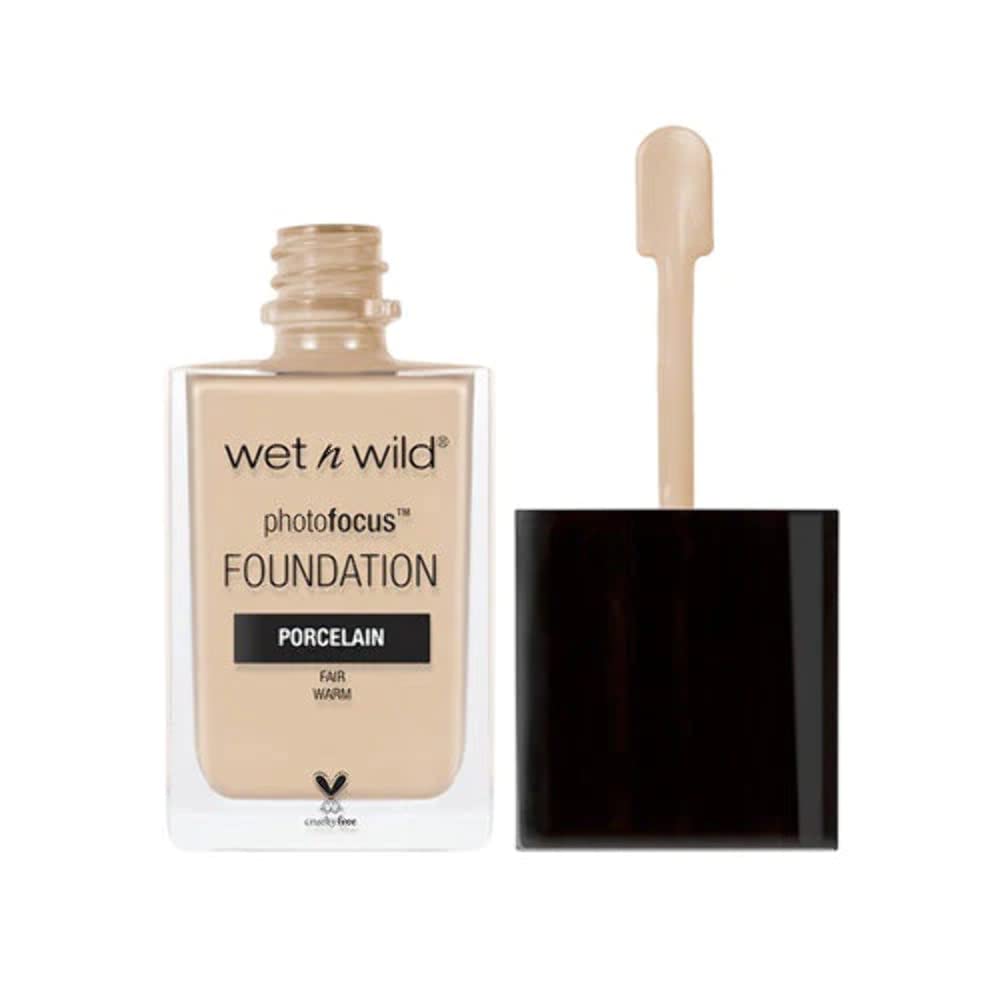 wet n wild Photo Focus Matte Liquid Foundation Neutral Soft Ivory, Vegan & Cruelty-Free